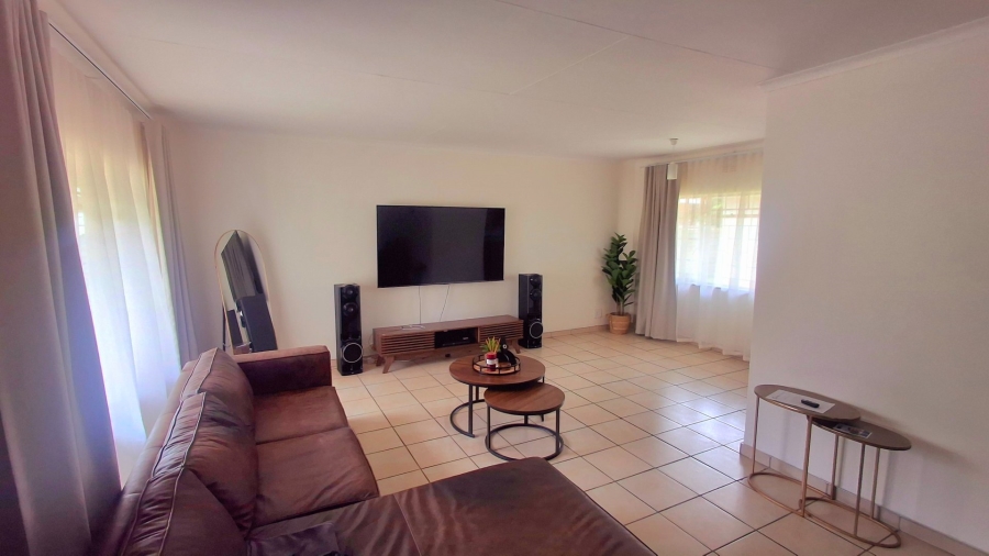 3 Bedroom Property for Sale in Vaalpark Free State